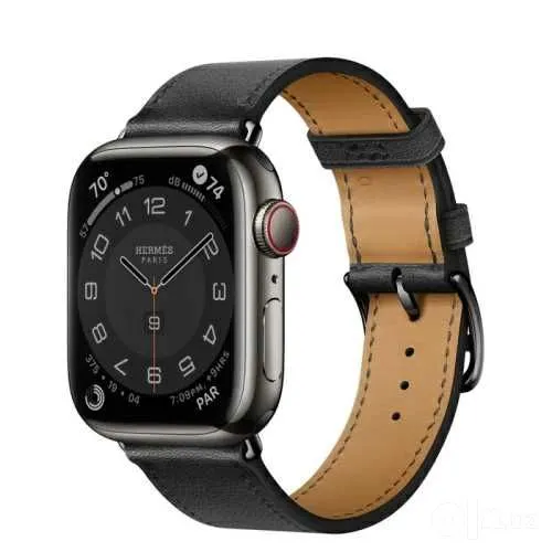 Apple Watch Hermès Series 8, 45 мм, цвет Noir / чёрный. 1 Apple Watch Hermès Series 8, 45 мм, цвет Noir / чёрный. 1