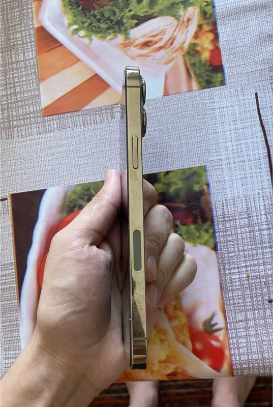iphone 13 pro max gold 4