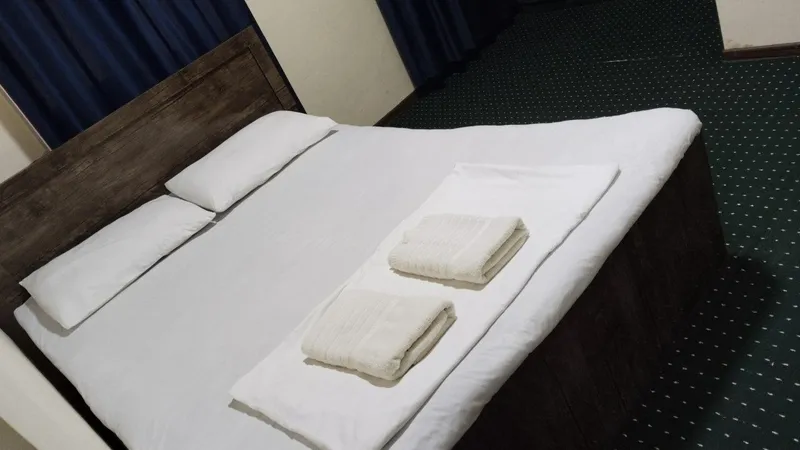 BezZAKS Hotel sutkalik