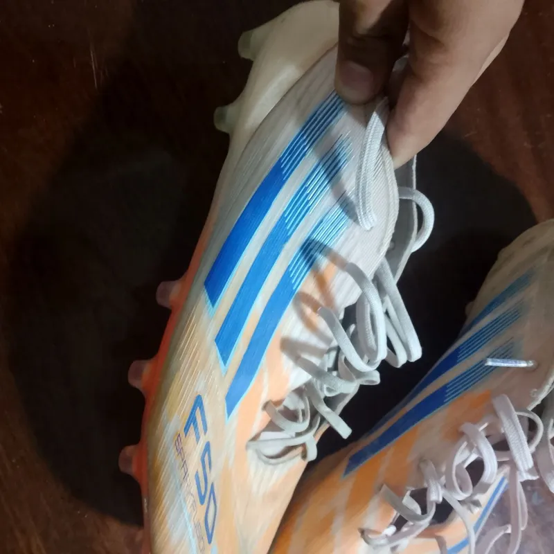 Futbol butsi f50 — фото 2