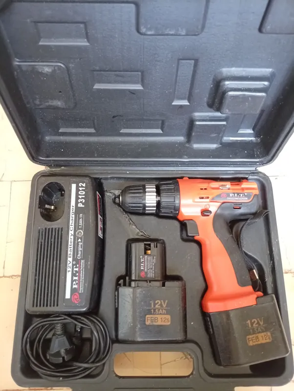 Продам шуруповёрт PIT, 1 аккумулятор