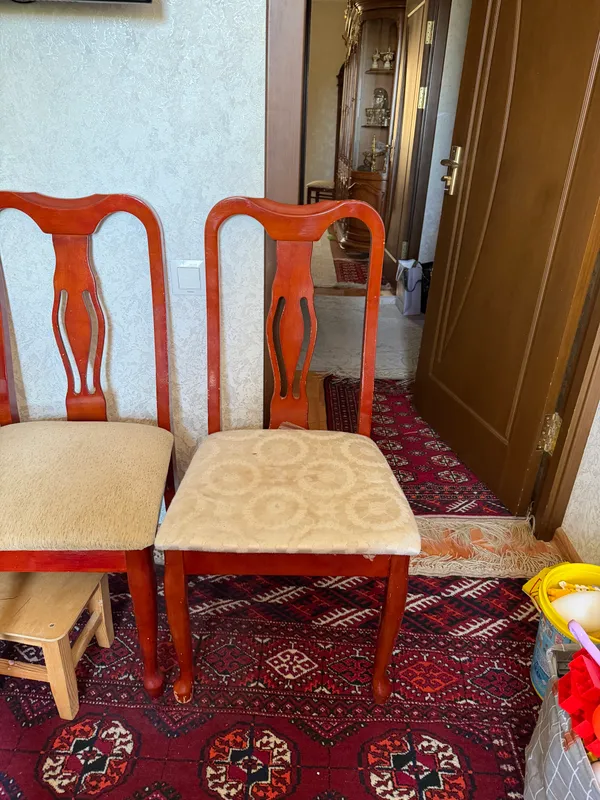 Продаются 3 стула 1