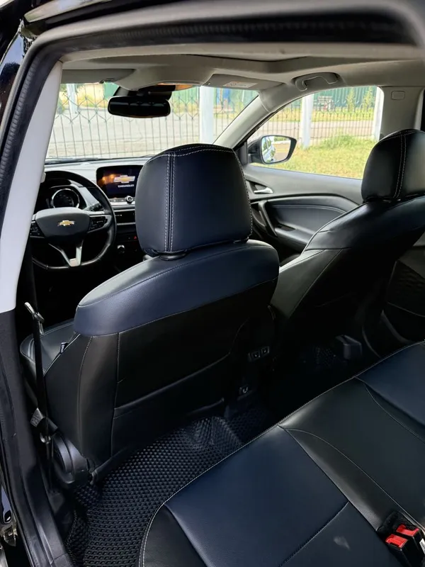 Chevrolet Tracker Premier Plus — фото 6