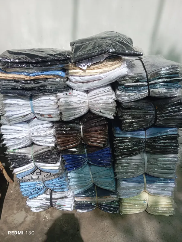 Продаются футболки размеры 60,62,64 (52,54,56) 2 Продаются футболки размеры 60,62,64 (52,54,56) 2