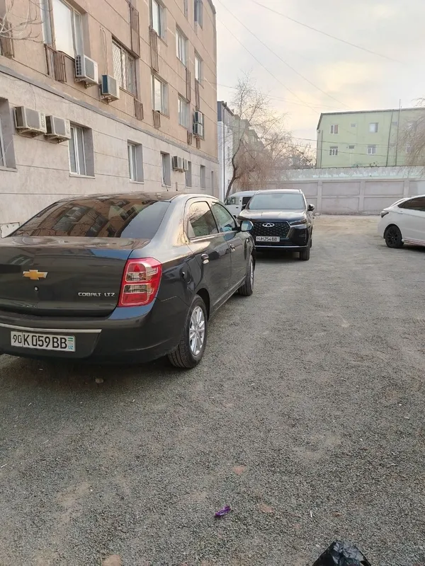 Chevrolet cobalt 2026 3