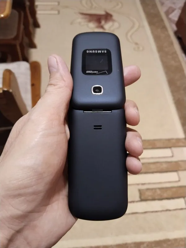 Perfectum Mobile raqami sotiladi 3
