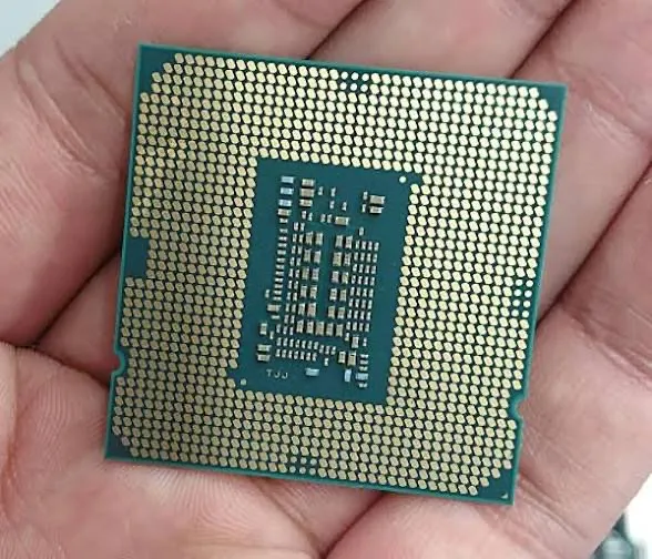 Intel Core i5-10400 со встройкой 3