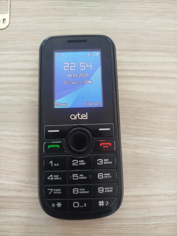 Artel telefon sotiladi 1