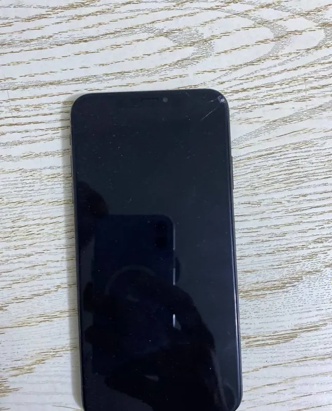 iPhone XS Max 4 iPhone XS Max 4