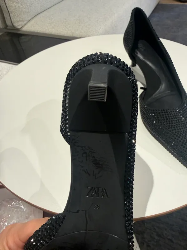 Zara 2 Zara 2