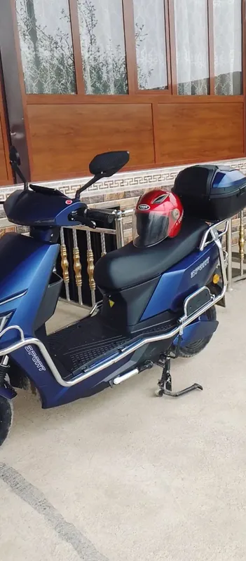 Sotiladi narxi680$Kami bor murojat uchun moped