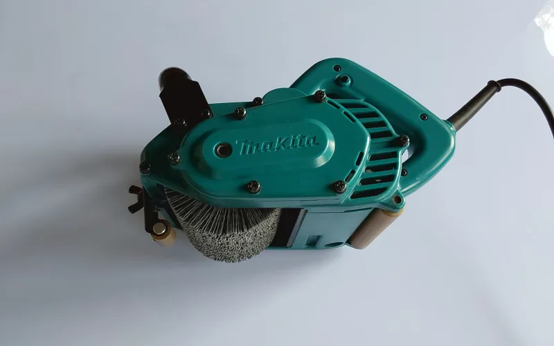 makita 9741 модель, японский продукт. Brashirofka 5