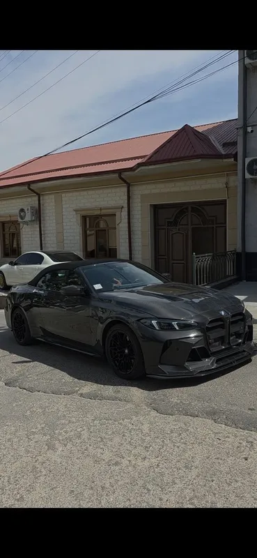 Bmw M4 competition 80% carbonfiberda Bmw M4 competition 80% carbonfiberda