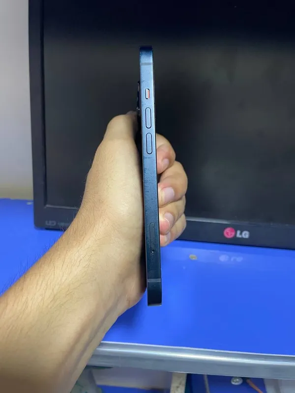 iPhone 13, ko‘k, ideal holatda 4 iPhone 13, ko‘k, ideal holatda 4