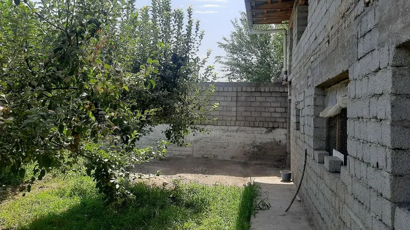 продается участок 8 соток 9