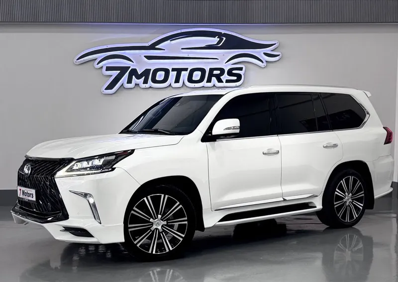 Lexus LX 570 Sotuvda 2 Lexus LX 570 Sotuvda 2