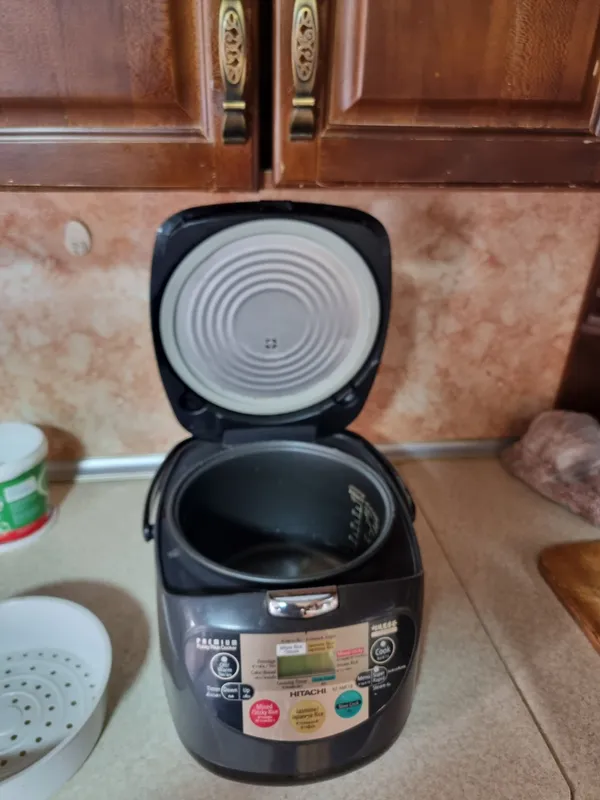 Мультиварка Hitachi RZ-XMC18 4 Мультиварка Hitachi RZ-XMC18 4