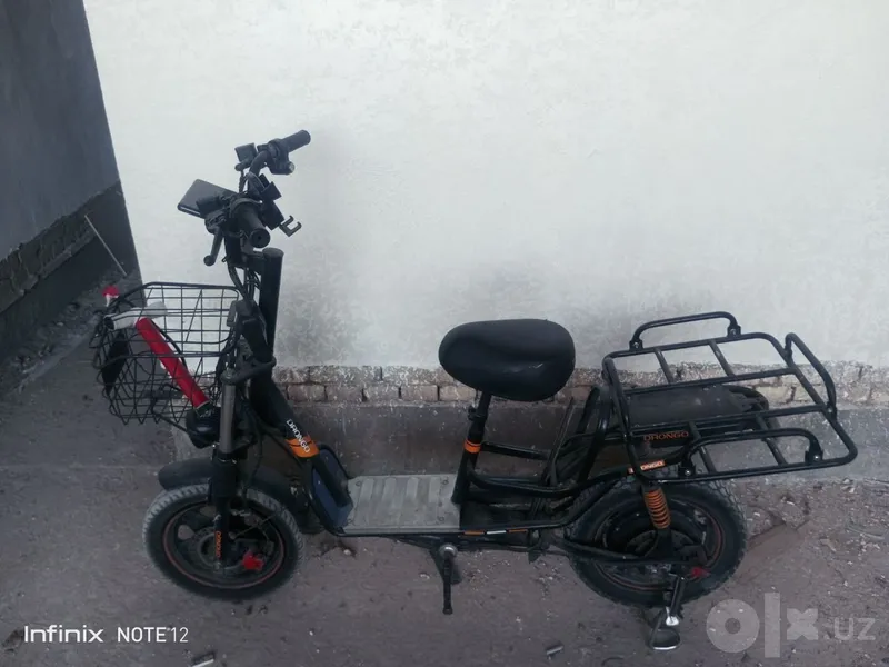 elektroskuter,25 dan oshmaydi,Orqa oldin kamer qo'yilgan,dokument bor 3 elektroskuter,25 dan oshmaydi,Orqa oldin kamer qo'yilgan,dokument bor 3