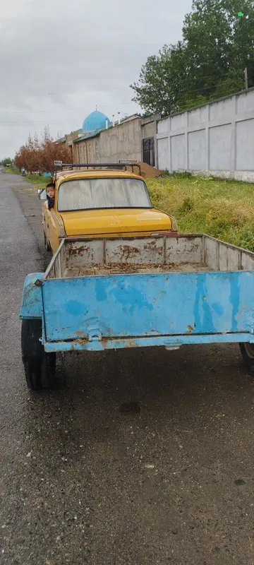 Прицеп сотилади 3.5 миллион
