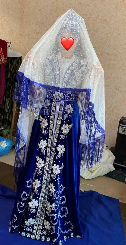 Kelinlar uchun ansambl 2