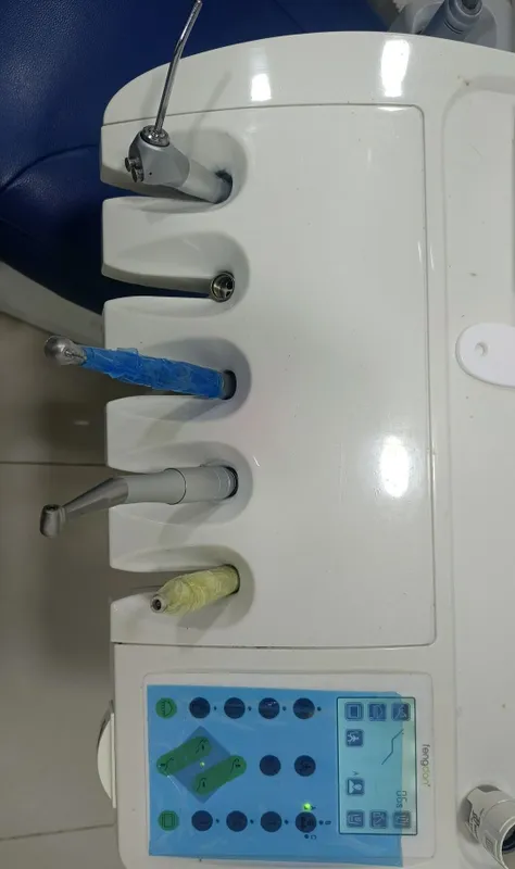 Stomotologik kreslol 3 Stomotologik kreslol 3