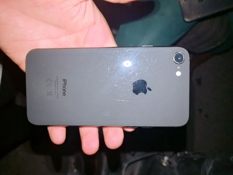 Iphone 8 sotiladi 1 Iphone 8 sotiladi 1