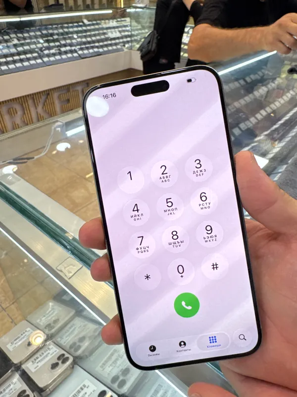 iPhone 2 iPhone 2