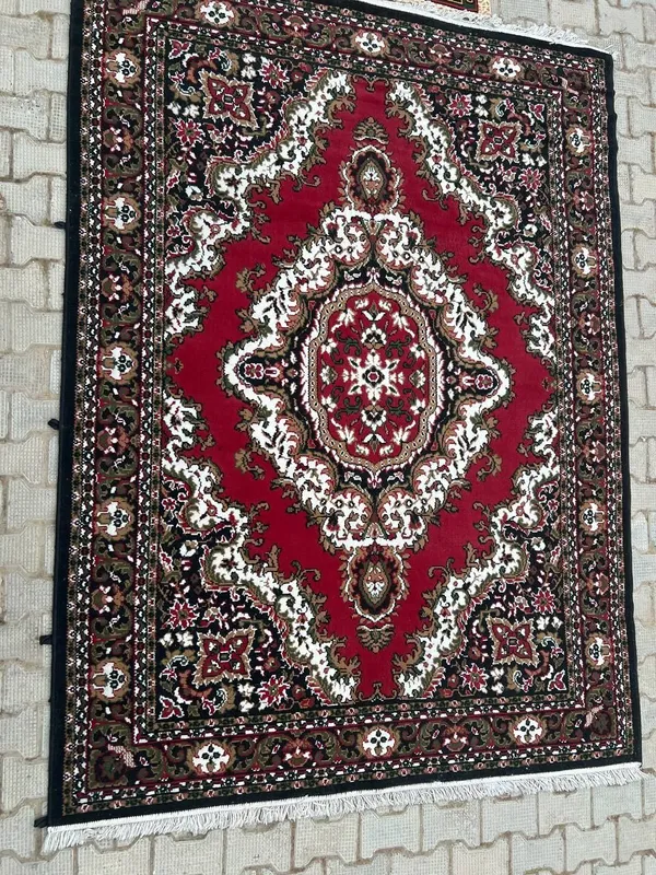 Gilamlar sotiladi, holati yangi, 2lasi 1,8 mln, narxi kelishiladi 1