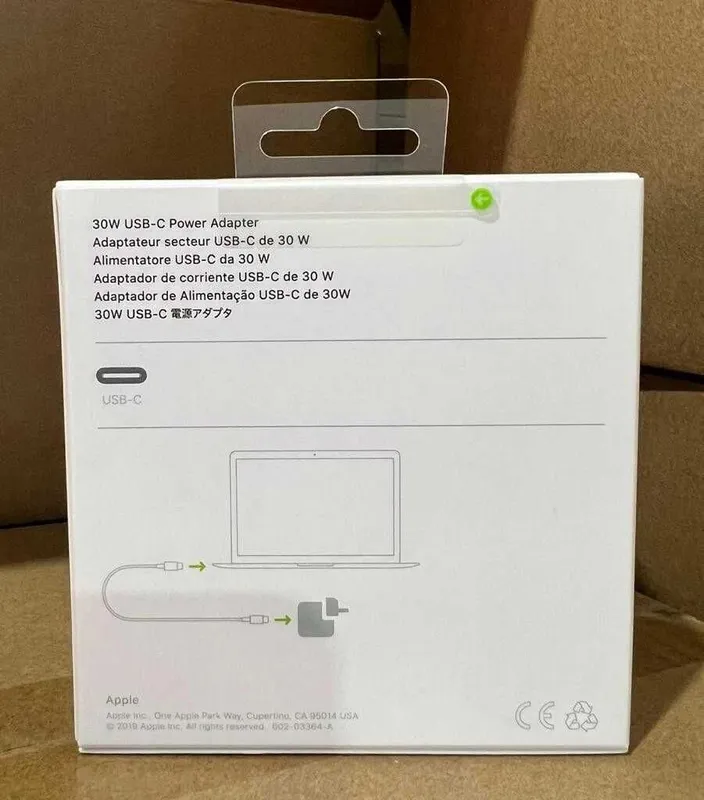 apple 30w usb-c power adapter (original) — фото 1