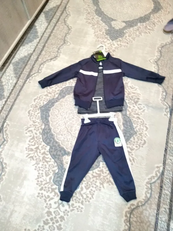 Продам вещи куртки размеры на 2/3/4 годика — фото 4