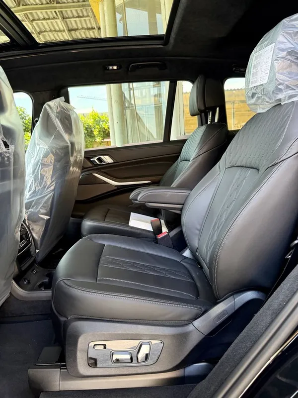 Bmw x7 M 40i xdrive 2026 carbon — фото 6
