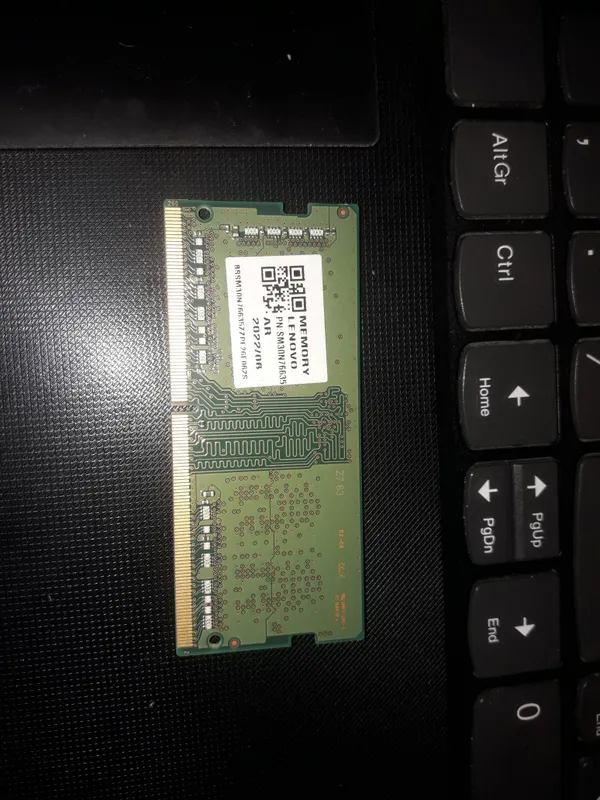 Оперативная память RAM DDR4 4 ГБ 2