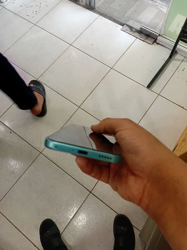 Продаётся Honor 400 Lite, цену обсудим 2 Продаётся Honor 400 Lite, цену обсудим 2
