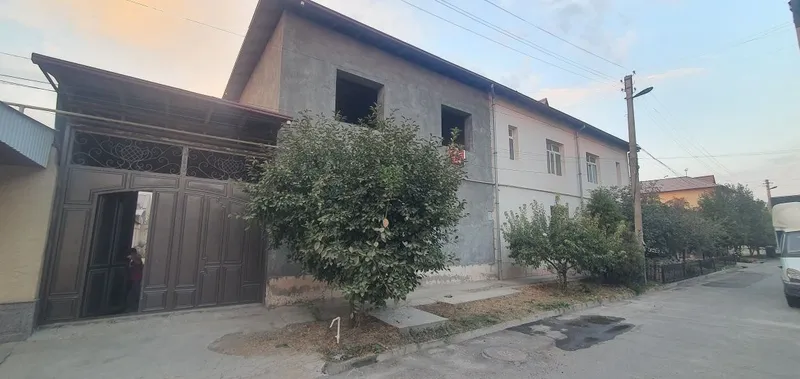 Yaxshi fayzli hovli
