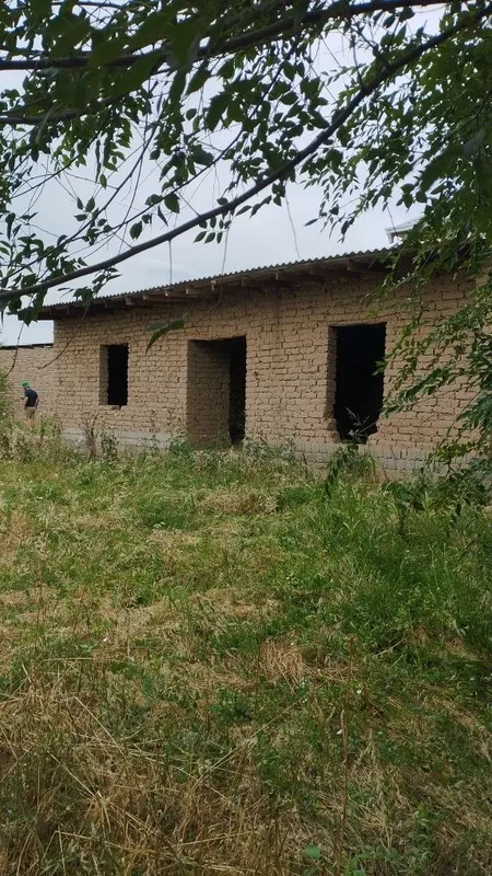 Uchastka sotiladi 6