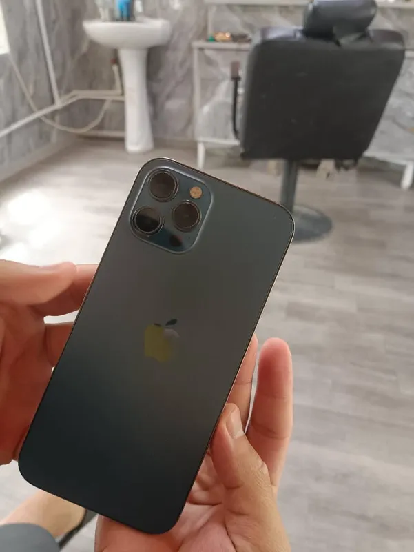 IPhone 12 pro max 2 IPhone 12 pro max 2