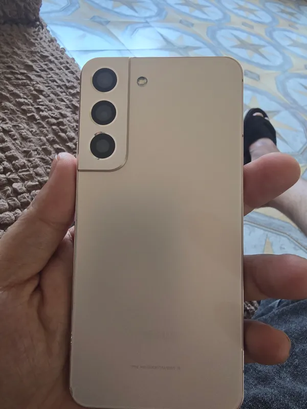samsung s22 4
