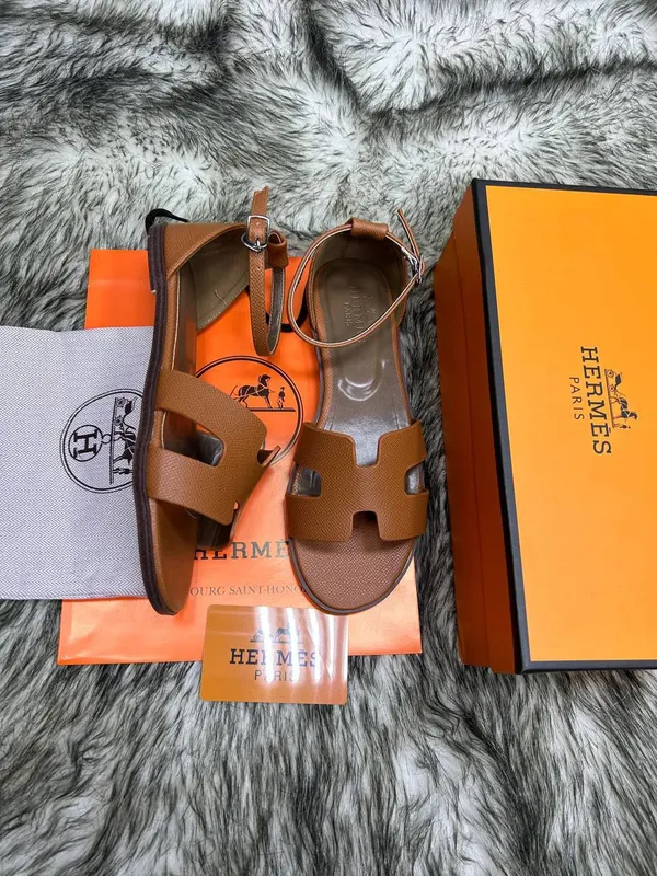 HERMES KAROPKA DACUMENT trend madel 3