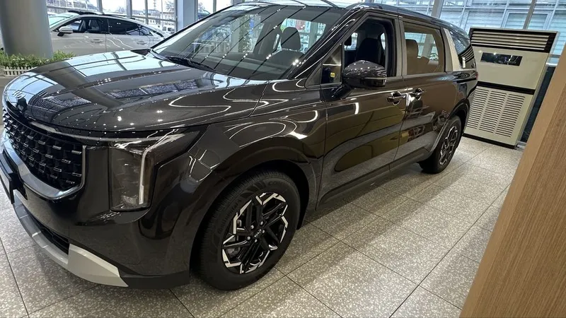 Kia Carnival PE 2026 Kia Rohat rassrochka — фото 1