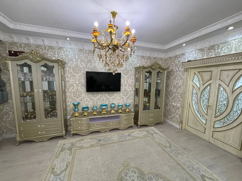 Продаётся шикарная 3-комн. квартира 92м2.   2 этаж