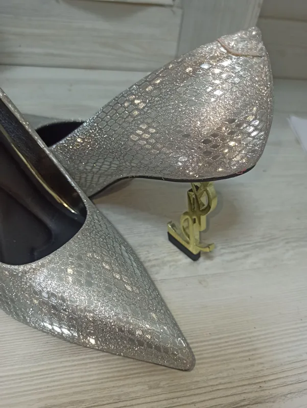 YSL tufli 5