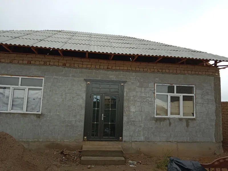 Hovli sotiladi manzil yangi bog'