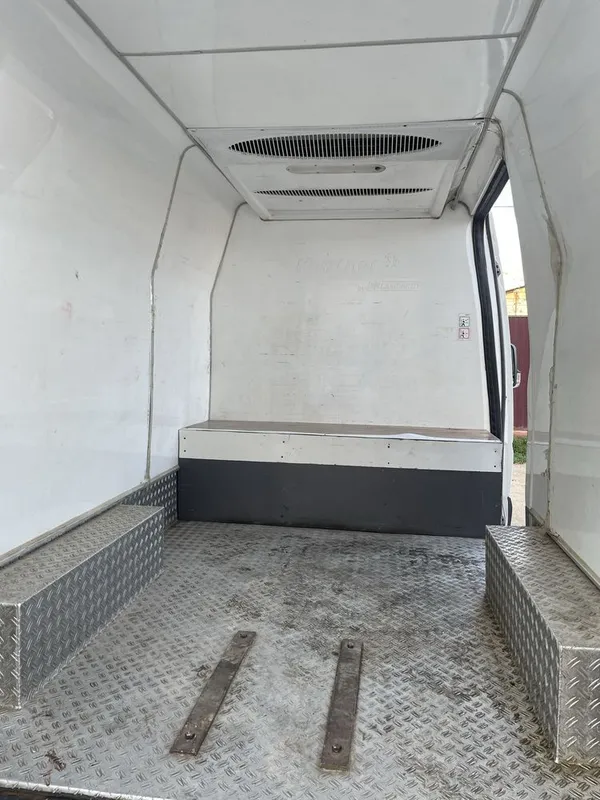 * Mercedes Sprinter 313 CDI Холодильник/Морозильник — фото 4