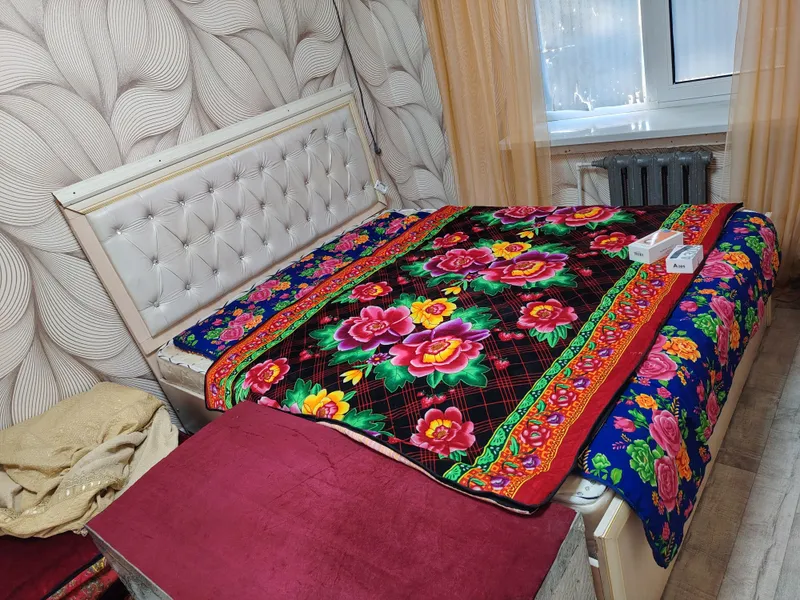 прадаётса спальни и кухня за 5000000 сум