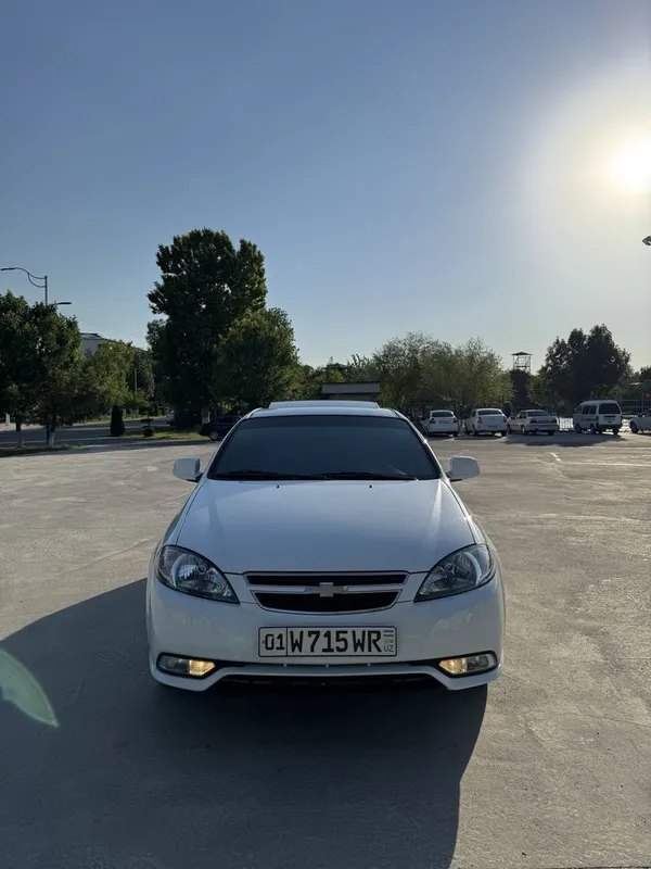 Gentra elegant plus full lyukli 1