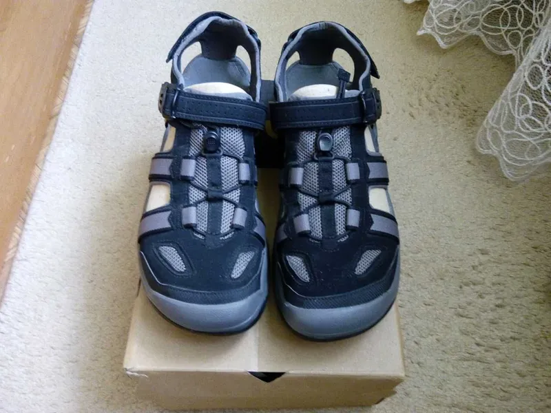 сандалии закрытые фирмы TEVA (США) EUR 47,(31 cm)