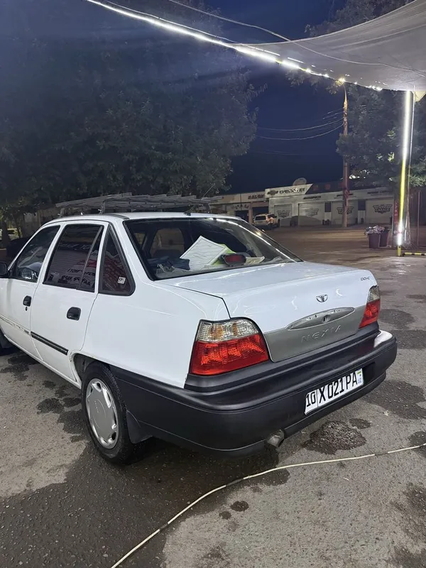 Продаётсия Автомобил 3