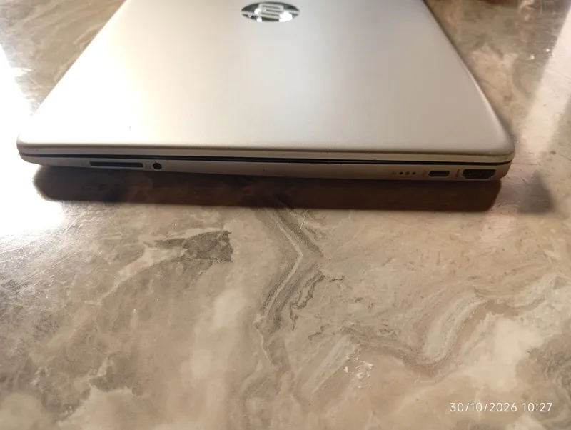 HP i3 5