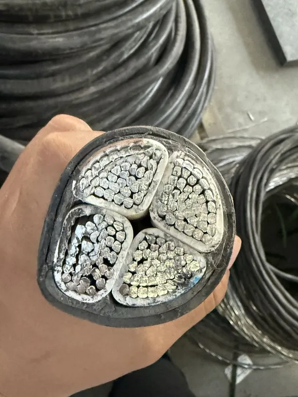 аввг 4*240 кабель