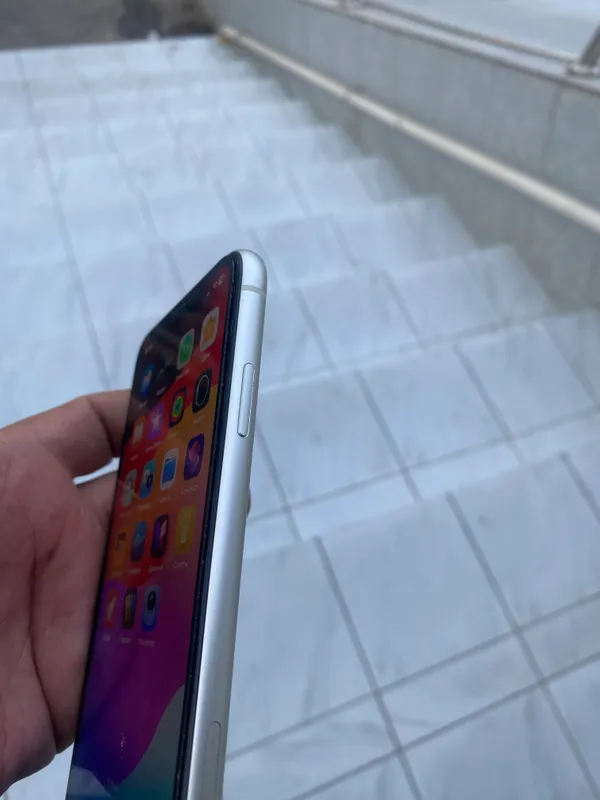 iPhone 11 6 iPhone 11 6